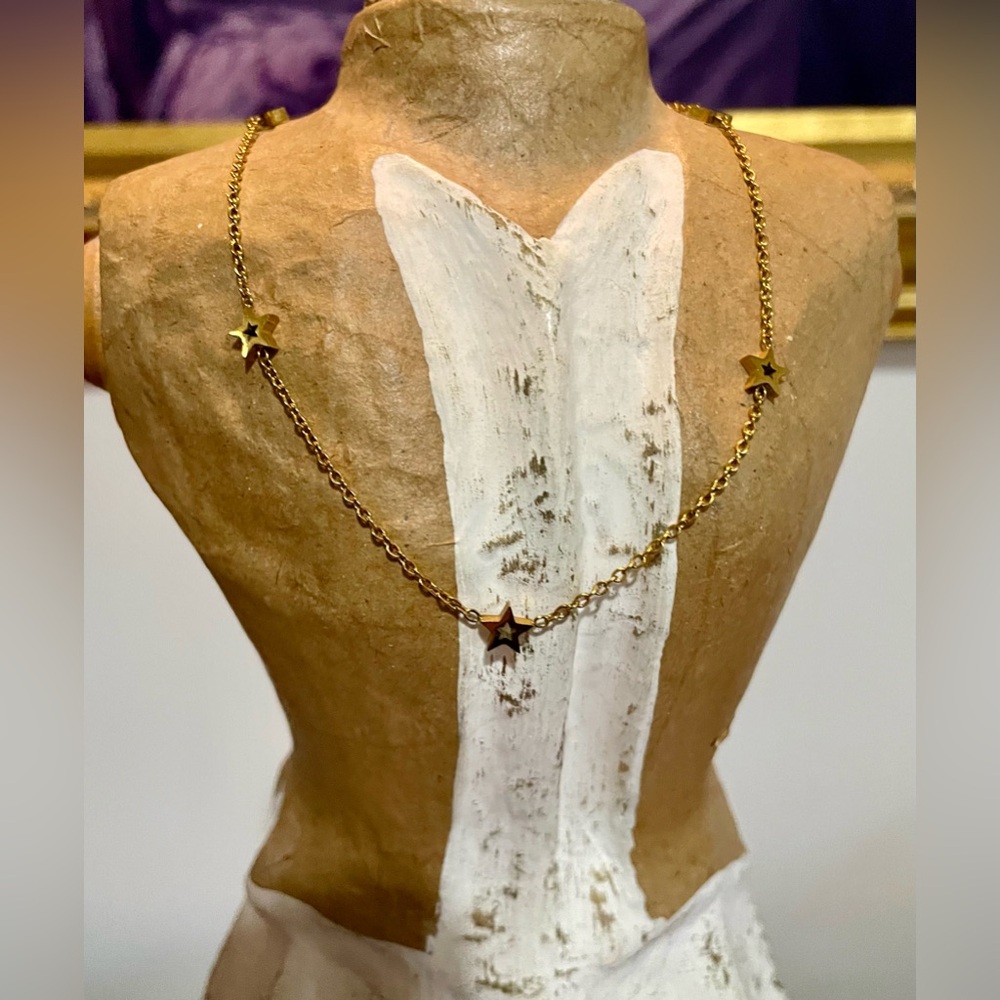 Dainty Gold Stars Station Choker - Picture 4 of 4